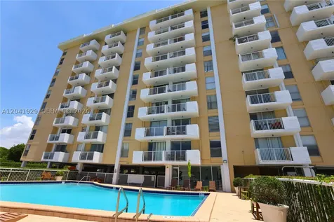 2000 NE 135th Street North Miami FL 33181