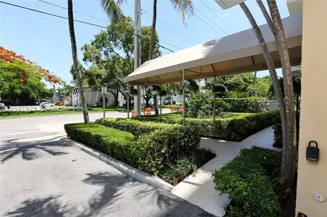 2000 NE 135th Street North Miami FL 33181