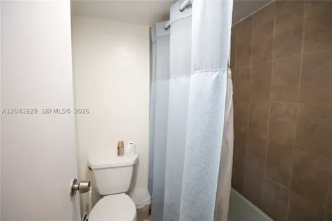 2000 NE 135th Street North Miami FL 33181