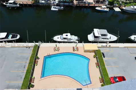2000 NE 135th Street North Miami FL 33181