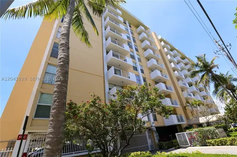 2000 NE 135th Street North Miami FL 33181
