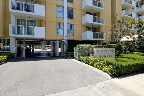 2000 NE 135th Street North Miami FL 33181