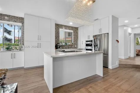 21391 Marina Cove Circle Aventura FL 33180