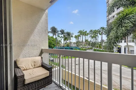 21391 Marina Cove Circle Aventura FL 33180