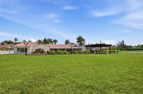 16170 Saddle Lane Weston FL 33326