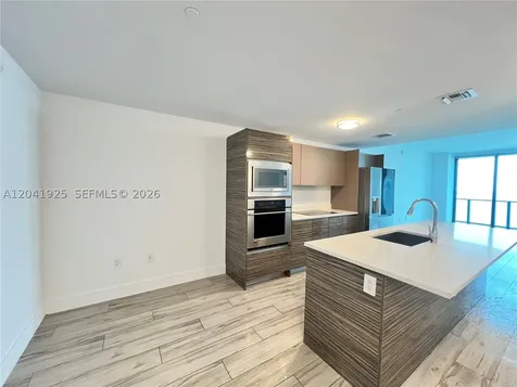 460 NE 28th Street Miami FL 33137