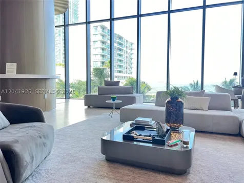 460 NE 28th Street Miami FL 33137