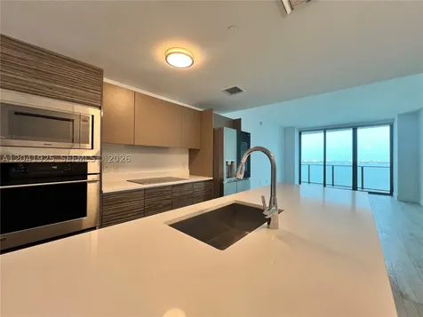 460 NE 28th Street Miami FL 33137