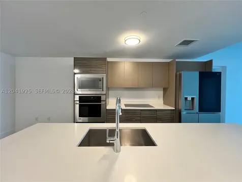 460 NE 28th Street Miami FL 33137