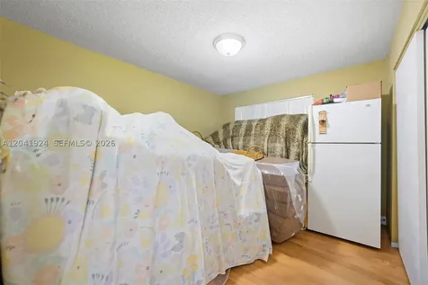 906 SW 8th Avenue Hallandale Beach FL 33009