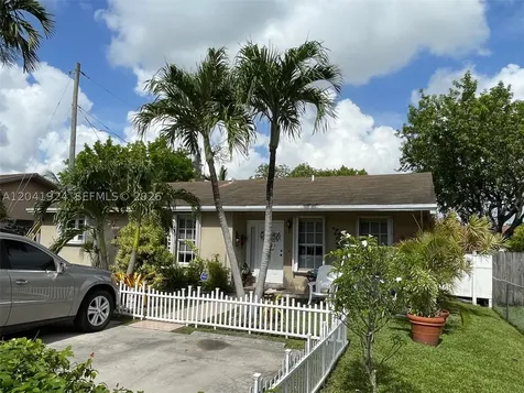 906 SW 8th Avenue Hallandale Beach FL 33009