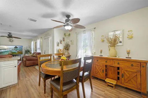 906 SW 8th Avenue Hallandale Beach FL 33009