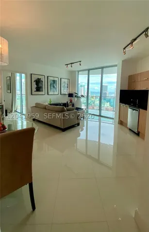 350 S Miami Avenue Miami FL 33130
