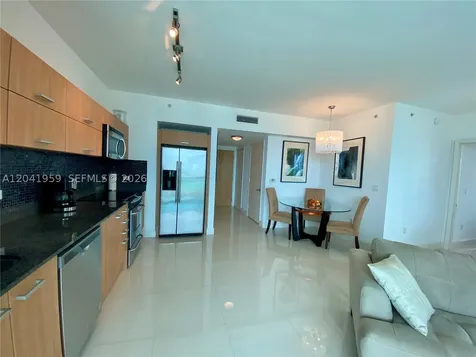 350 S Miami Avenue Miami FL 33130