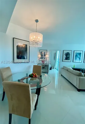350 S Miami Avenue Miami FL 33130