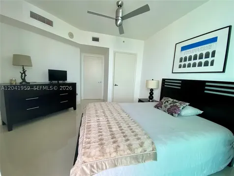 350 S Miami Avenue Miami FL 33130