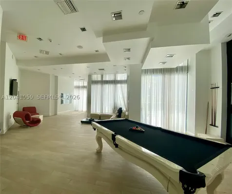 350 S Miami Avenue Miami FL 33130