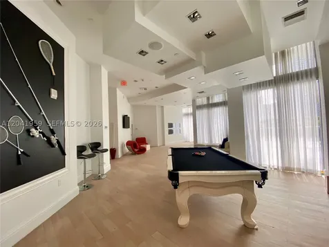 350 S Miami Avenue Miami FL 33130