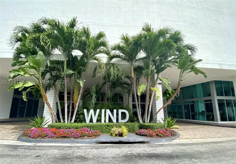 350 S Miami Avenue Miami FL 33130