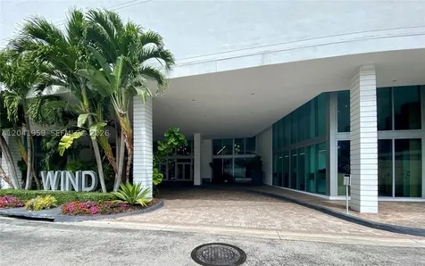 350 S Miami Avenue Miami FL 33130