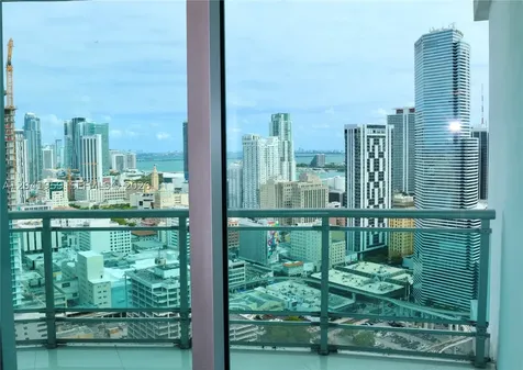 350 S Miami Avenue Miami FL 33130