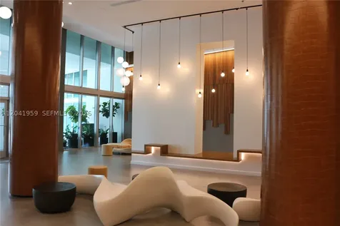 350 S Miami Avenue Miami FL 33130