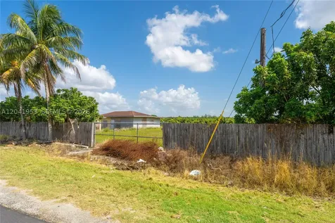 320XX SW 217 Avenue Homestead FL 33030