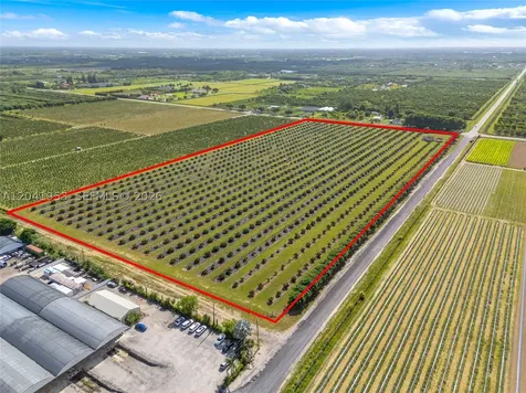 320XX SW 217 Avenue Homestead FL 33030