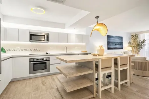 102 24th Street Miami Beach FL 33139