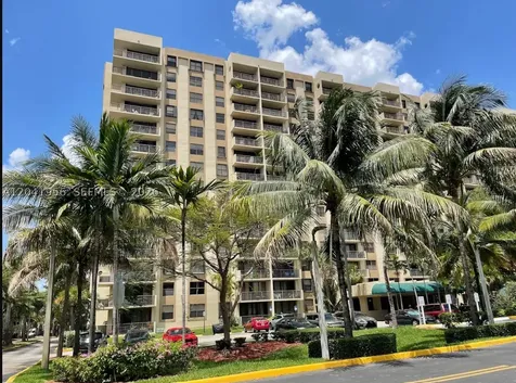 1470 NE 123rd Street North Miami FL 33161