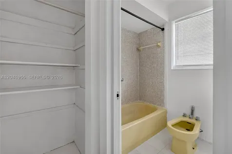 7055 W 3rd Court Hialeah FL 33014