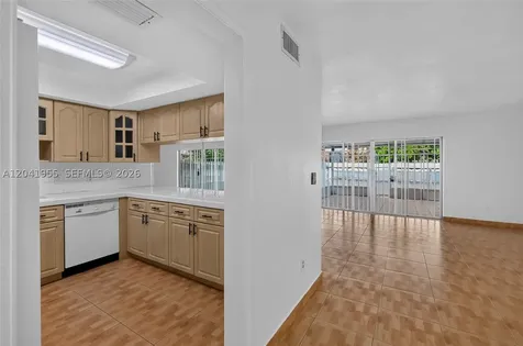 7055 W 3rd Court Hialeah FL 33014
