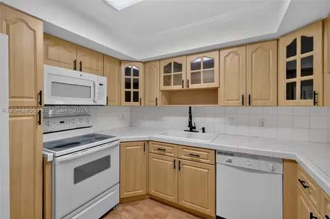 7055 W 3rd Court Hialeah FL 33014