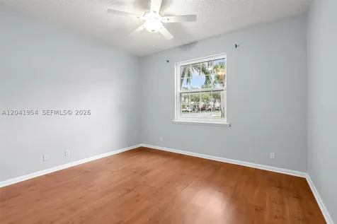 5823 Plum Harbor Circle Tamarac FL 33321