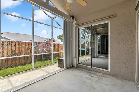5823 Plum Harbor Circle Tamarac FL 33321