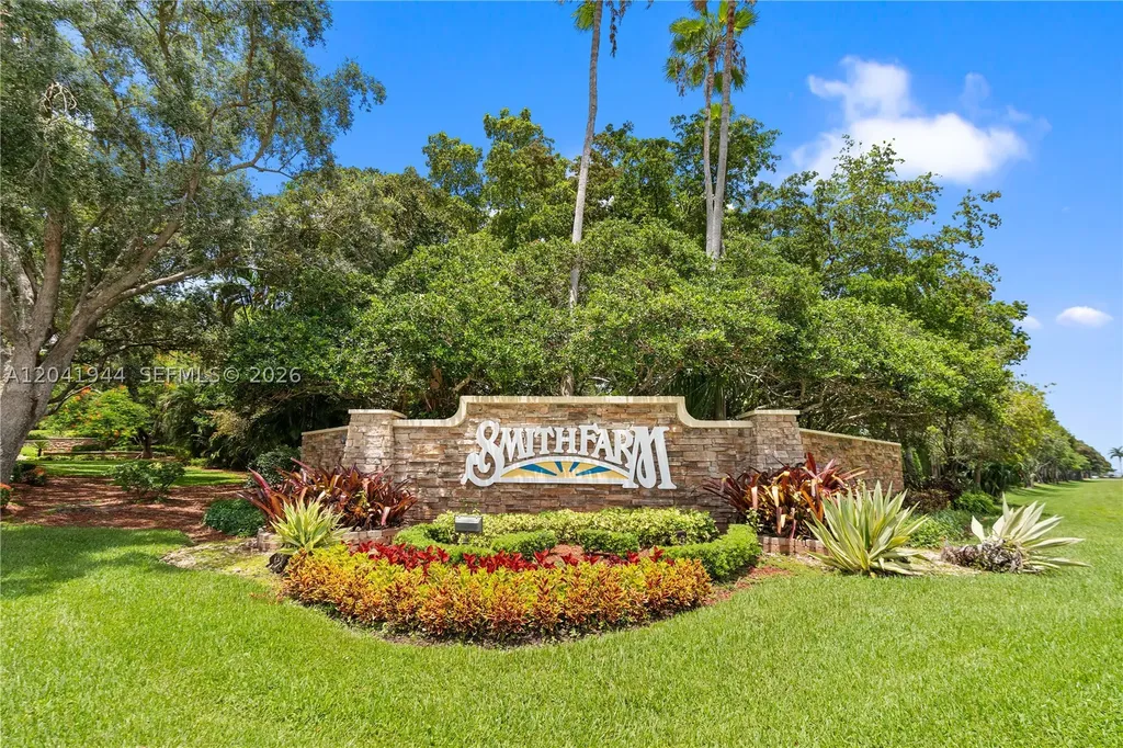 7840 Rockport Circle Lake Worth FL 33467