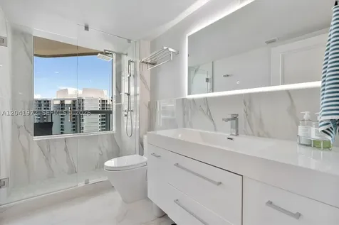 21205 Yacht Club Drive Aventura FL 33180