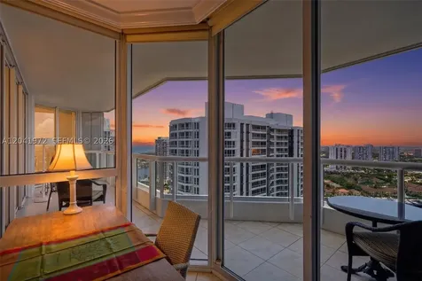 21205 Yacht Club Drive Aventura FL 33180