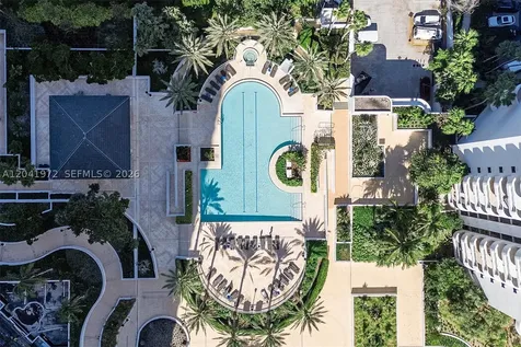 21205 Yacht Club Drive Aventura FL 33180