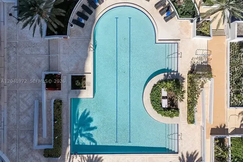 21205 Yacht Club Drive Aventura FL 33180