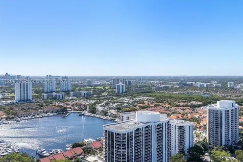 21205 Yacht Club Drive Aventura FL 33180