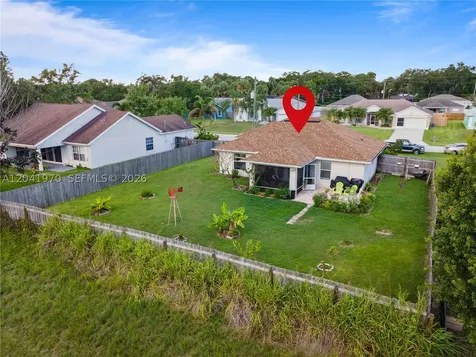 2257 SW Picture Terrace Port St. Lucie FL 34953
