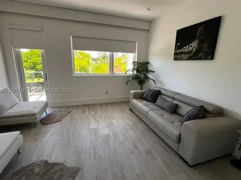 18975 Atlantic Boulevard Sunny Isles Beach FL 33160