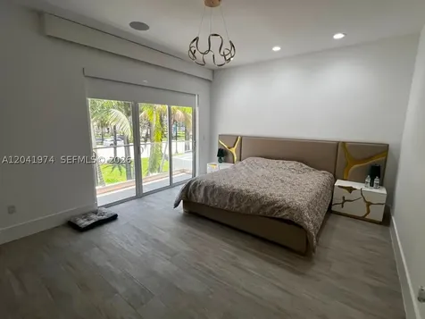 18975 Atlantic Boulevard Sunny Isles Beach FL 33160