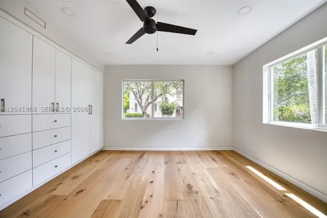 100 Edgewater Drive Coral Gables FL 33133