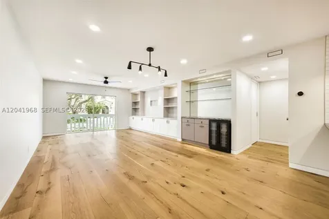 100 Edgewater Drive Coral Gables FL 33133
