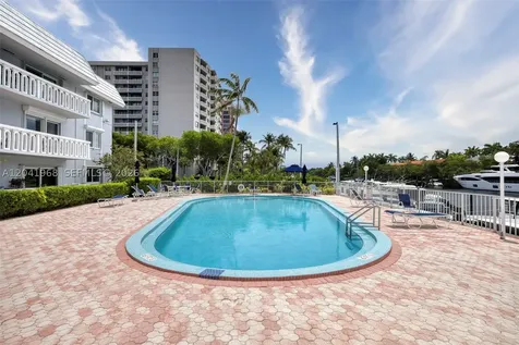 100 Edgewater Drive Coral Gables FL 33133