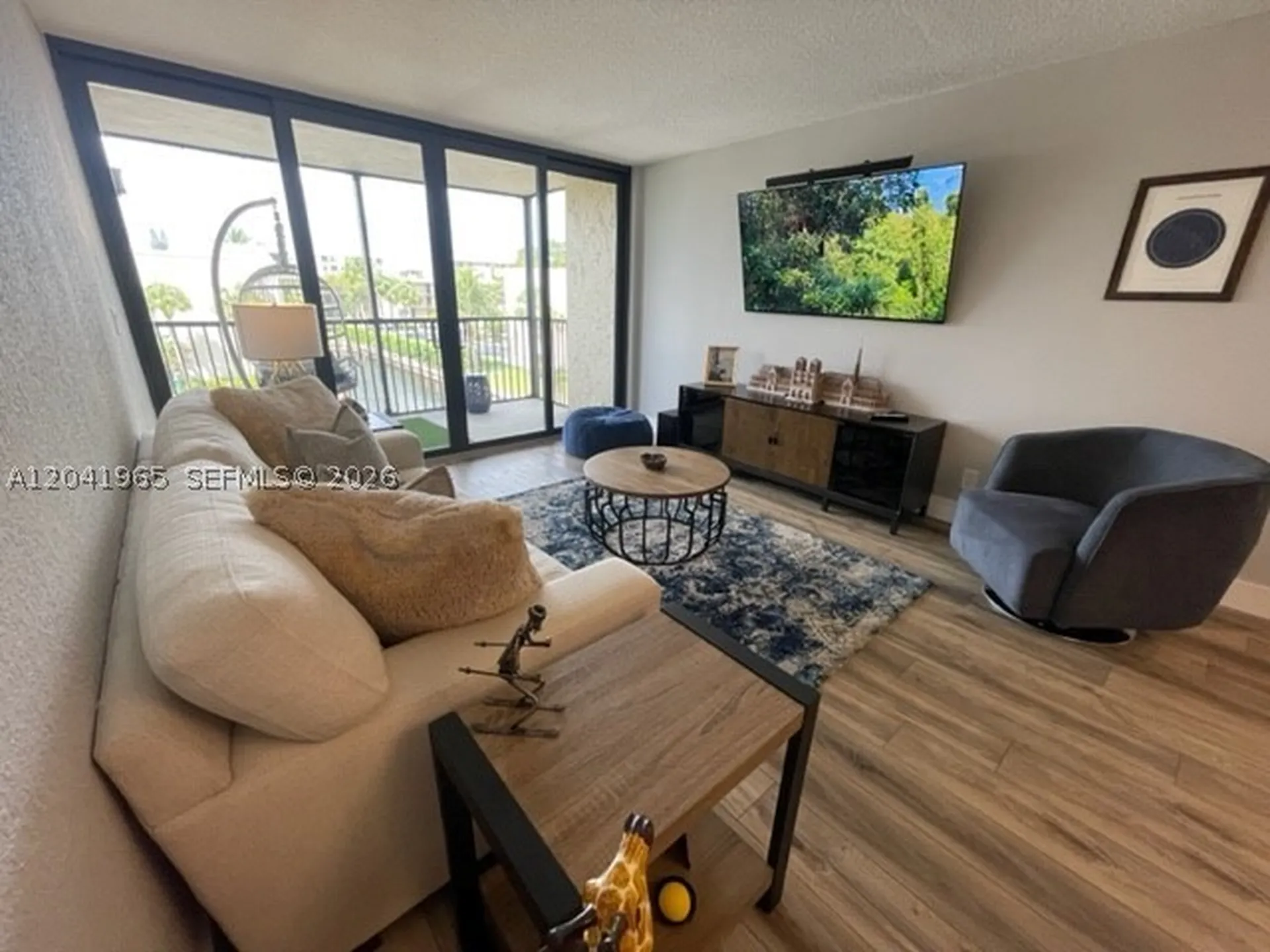 17 Royal Palm Way Boca Raton FL 33432