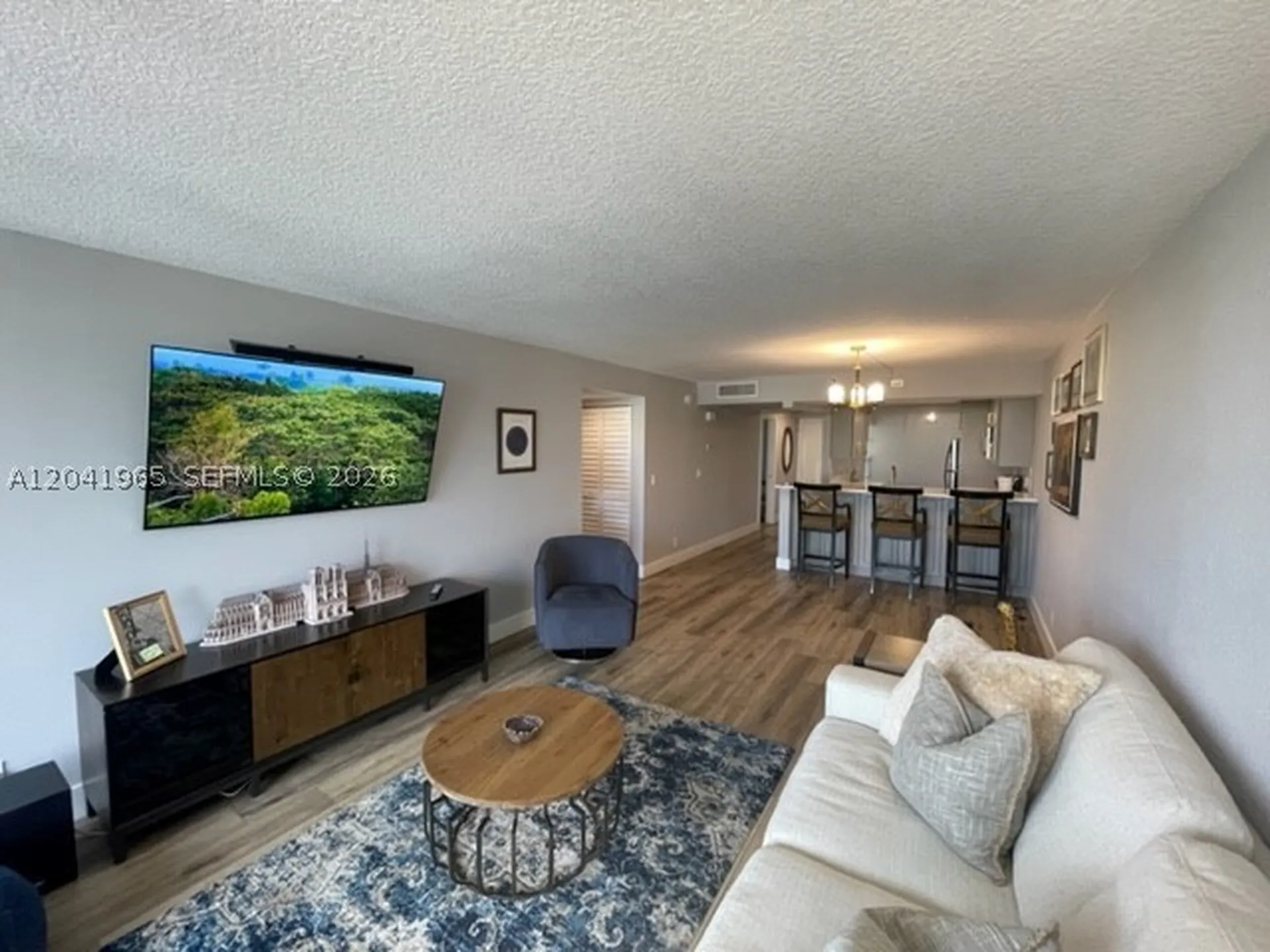 17 Royal Palm Way Boca Raton FL 33432