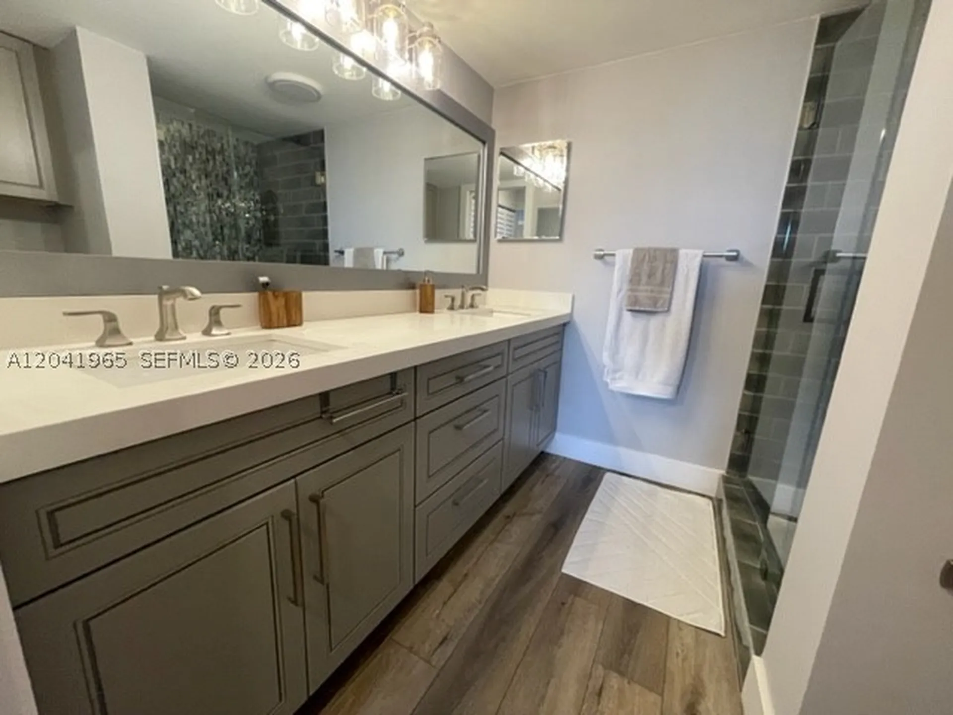 17 Royal Palm Way Boca Raton FL 33432